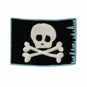 Applikation Totenkopf auf Flagge
